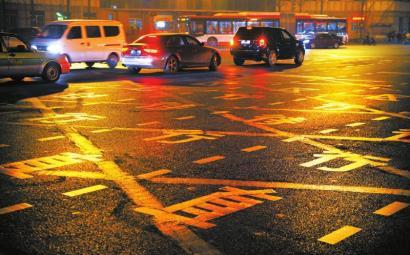 ������·��ͨ�� �ɶ����O(sh��)��ֱ�д��Ѕ^(q��)��(�D)